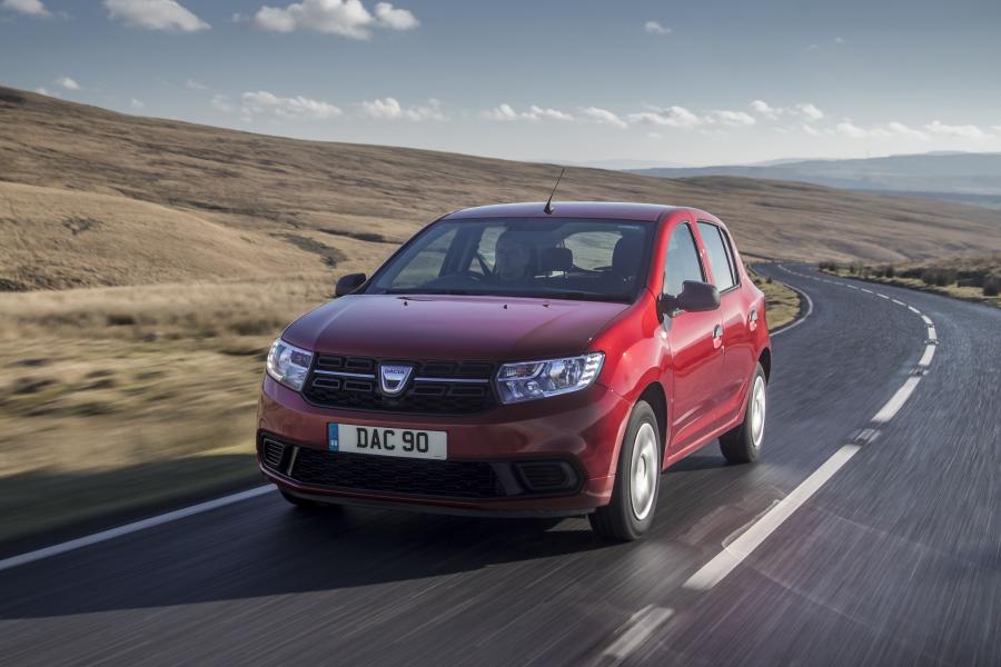  Dacia Sandero 2017 года  (UK) (фото 8 из 30)